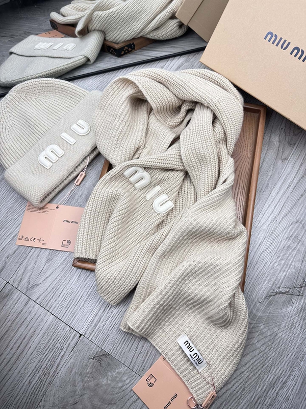 ブランドマフラー側面デザイン